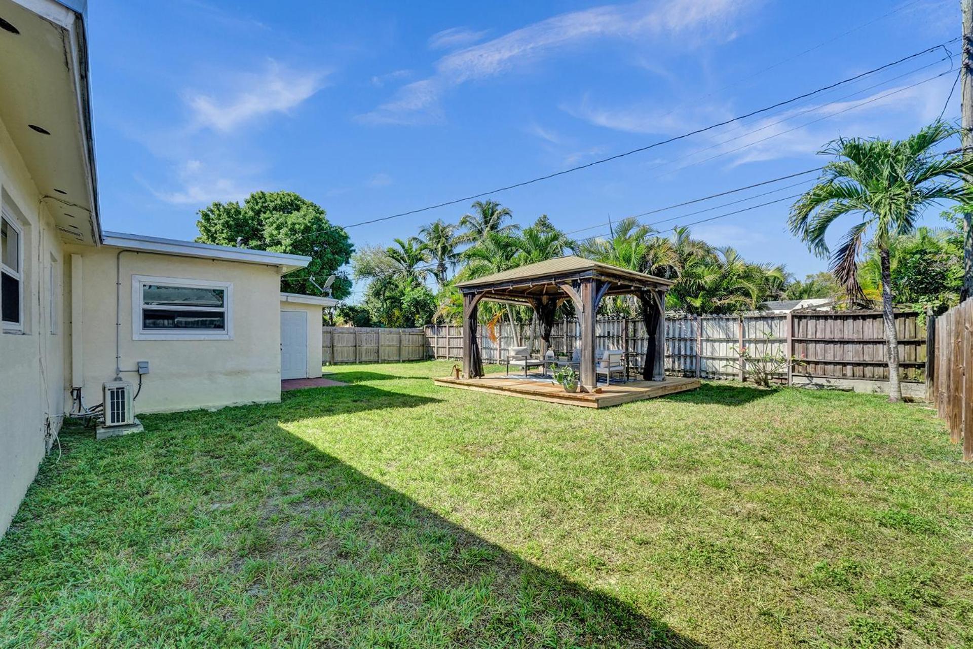 A Private, Fully Furnished Br In A Beautiful 3Br Casa Dania *